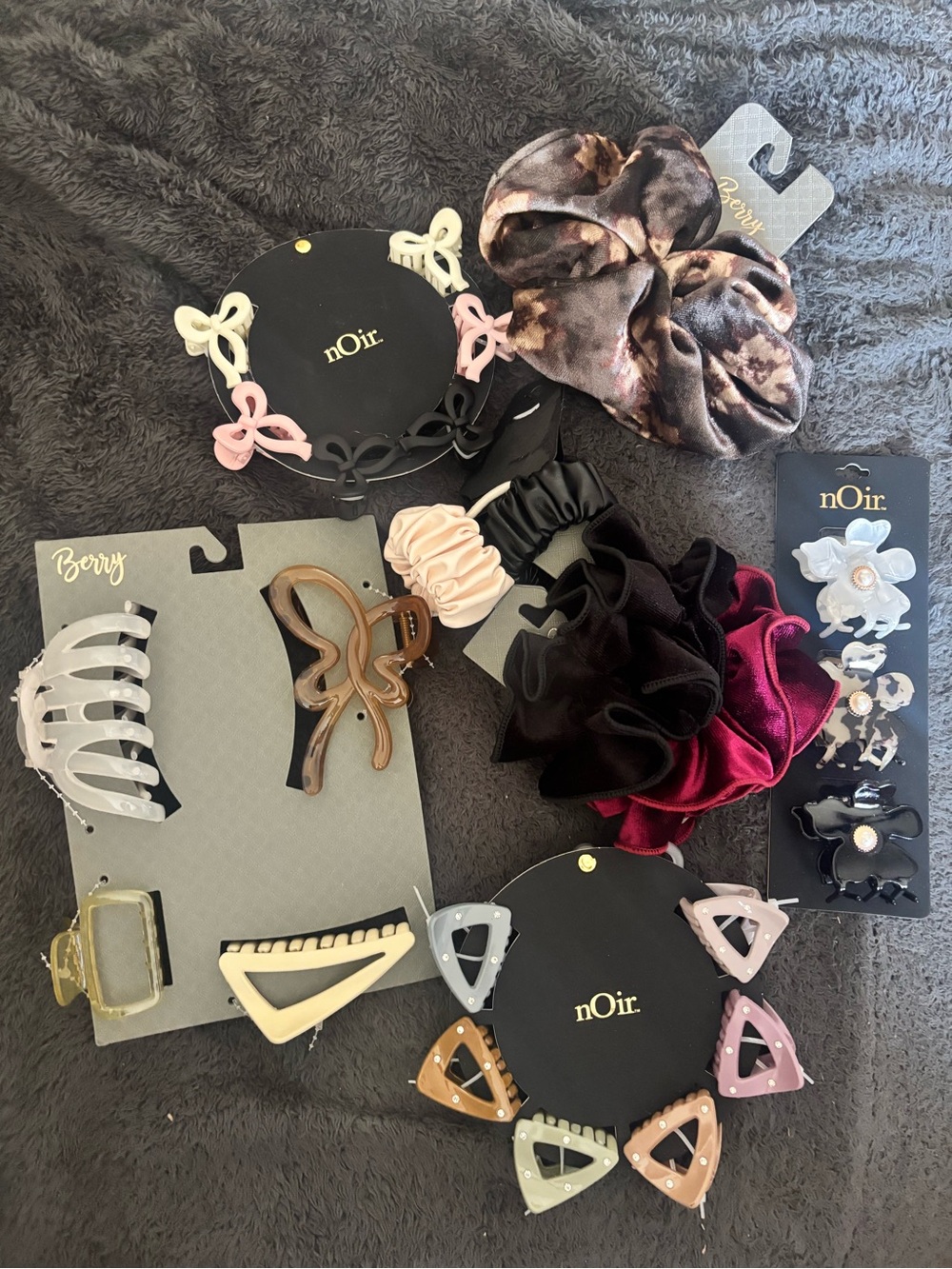 Nordstrom nOir Jewelry Hair Accessory Assortment